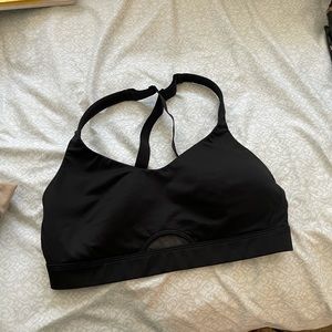 Black sports bra